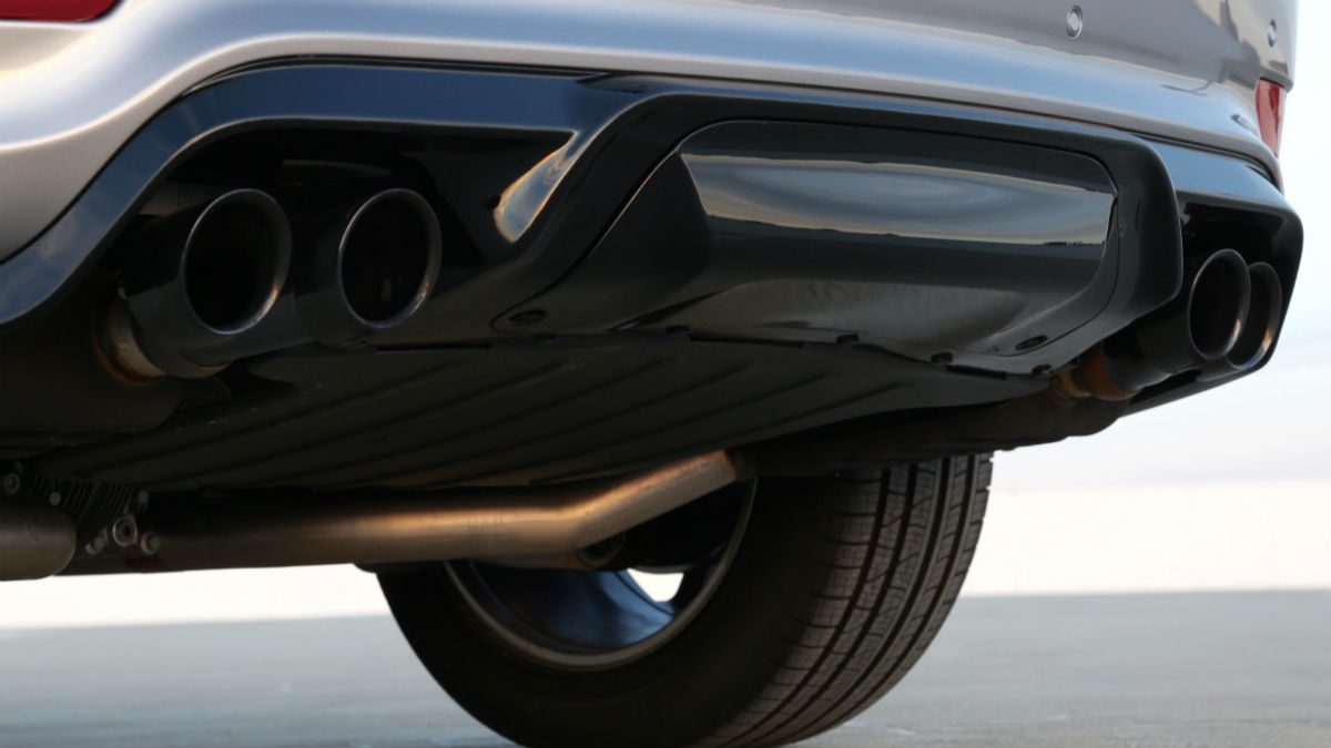 2018 Jeep Grand Cherokee Trackhawk exhaust
