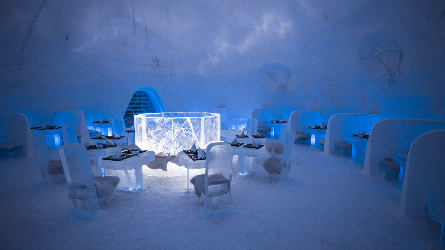 lapland hotels game of thrones, game of thrones ice hotel
