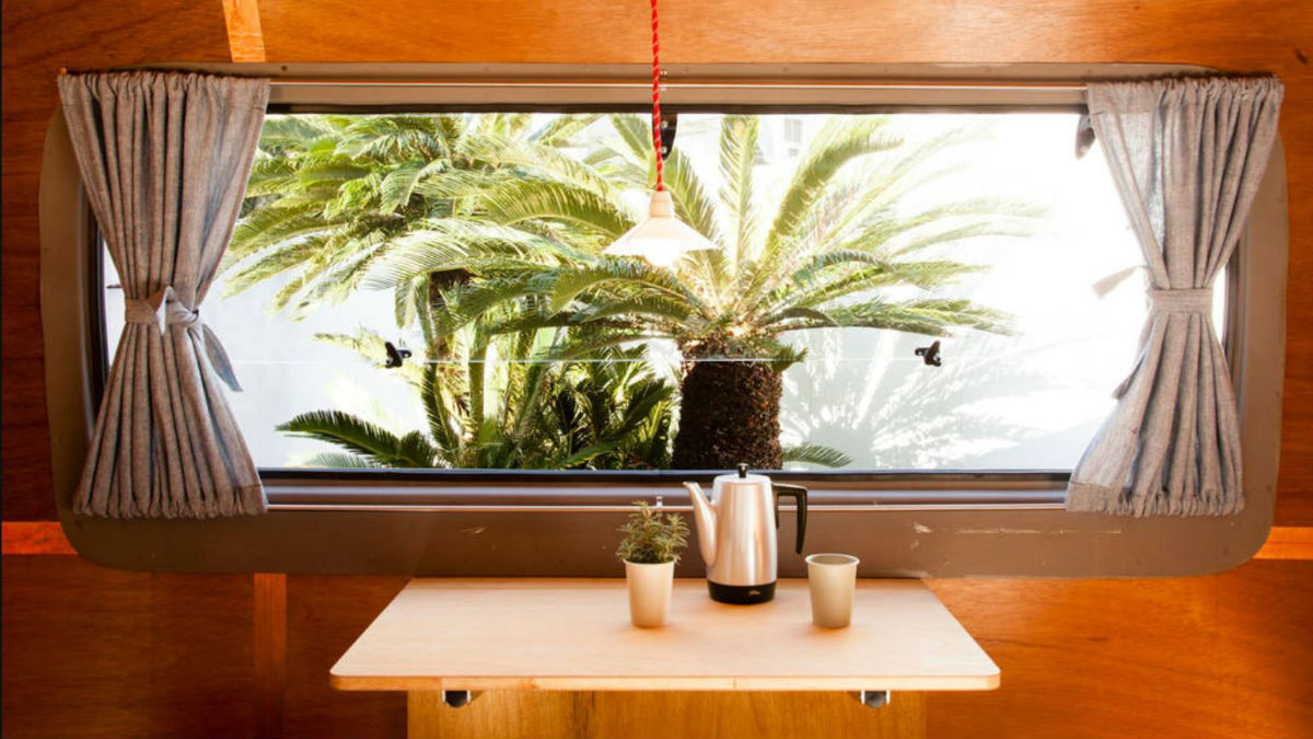 airbnb-airstream-rental-tokyo-3