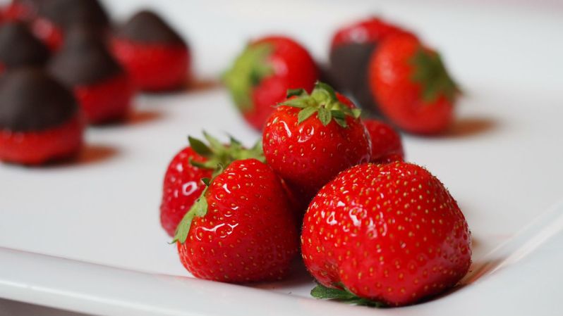 chocolate strawberries