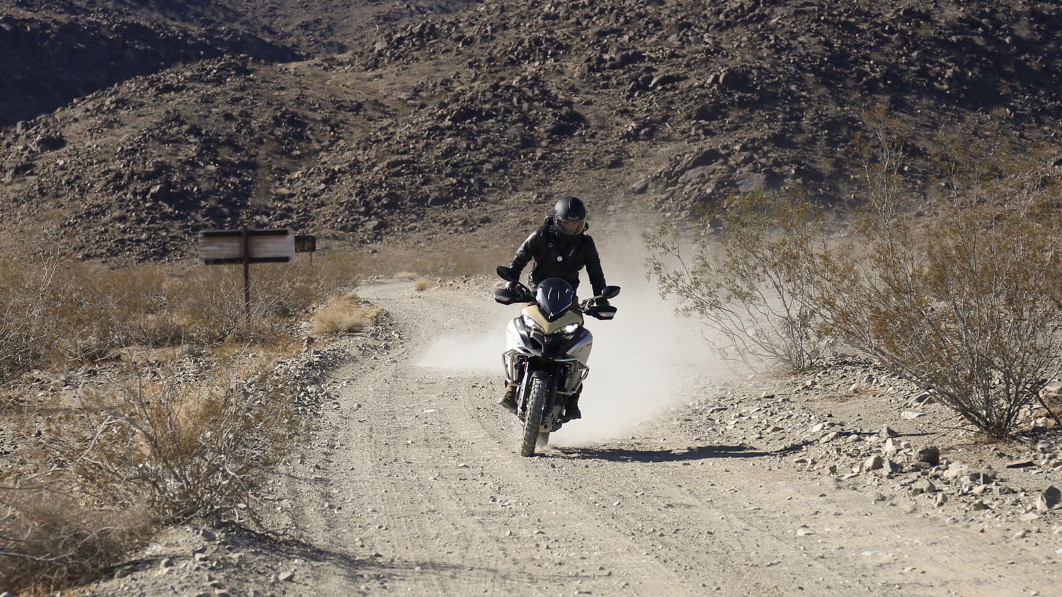 ducati multistrada 1200 enduro pro velomacchi speedway bike joshaua national park17