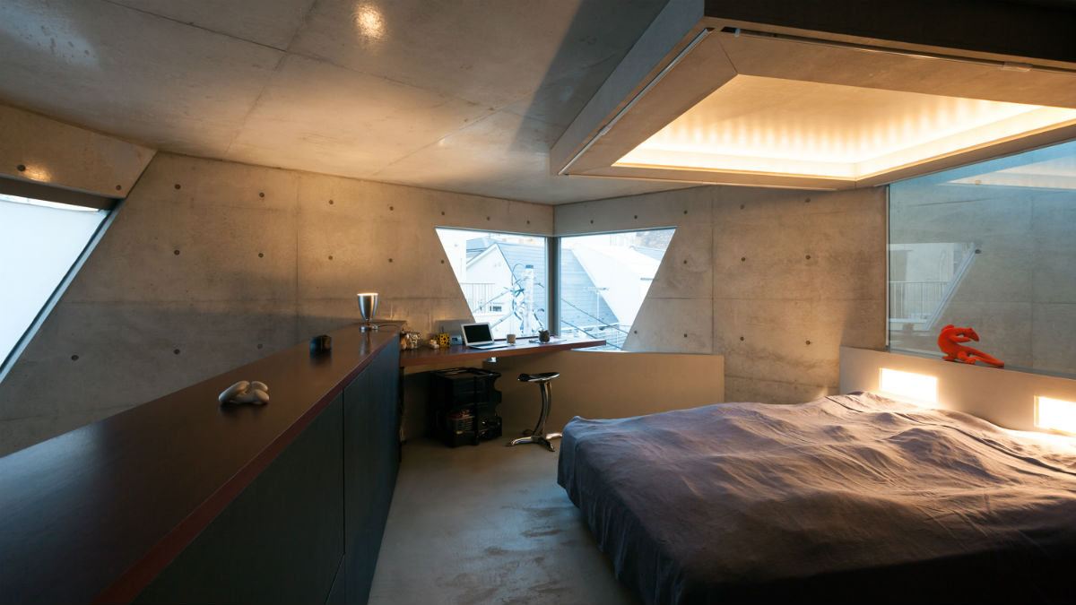 tokyo r torso c bedroom