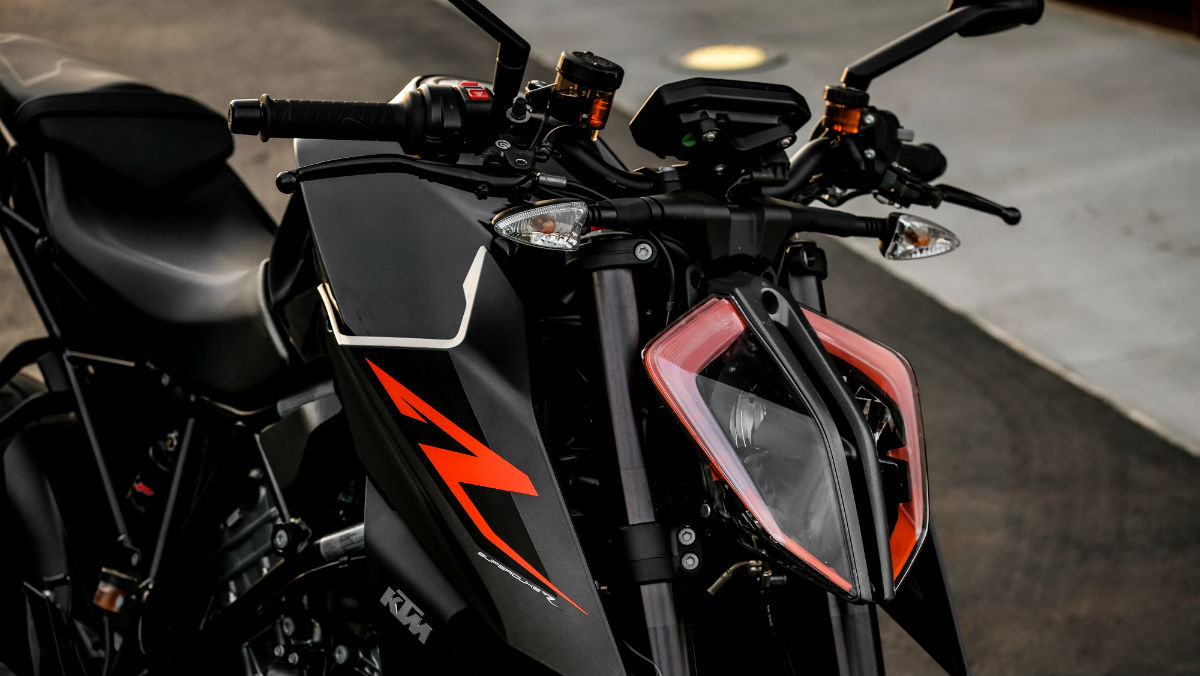 KTM 1290 Super Duke R 5