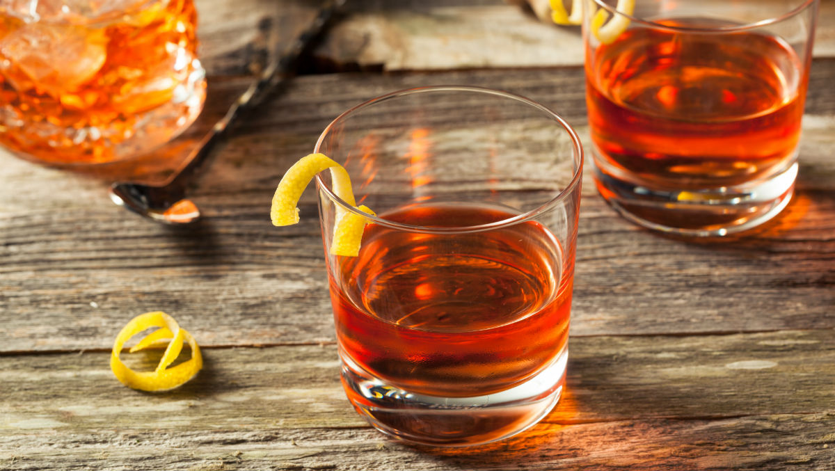 5 Classic Whiskey You Should Know How To - The Manual