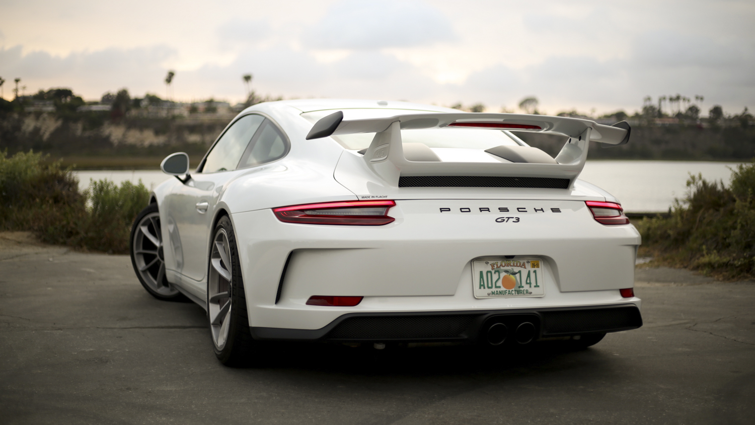 2018 porsche 911 gt3 review pictures 14