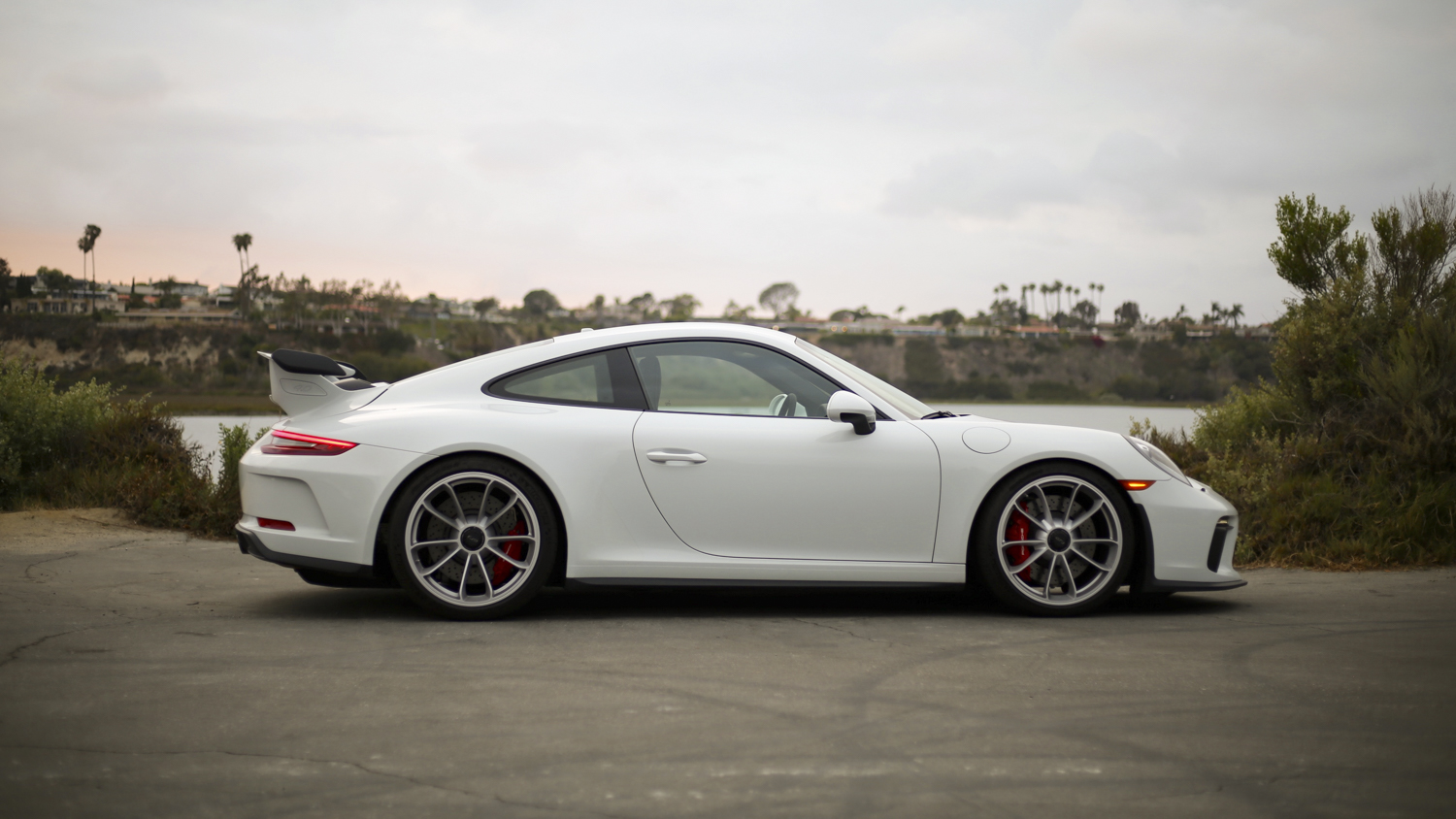 2018 porsche 911 gt3 review pictures 35