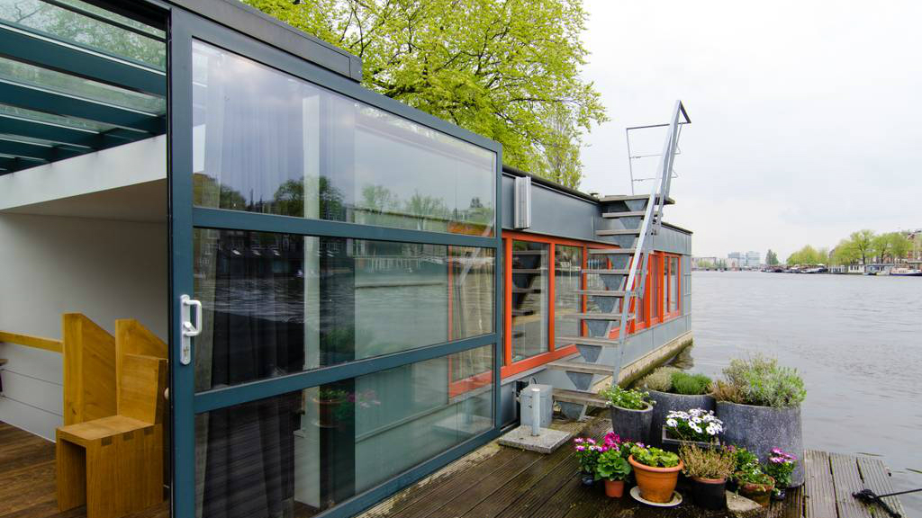 from portland to amsterdam live the life aquatic on worlds best houseboats airbnbhouseboat6