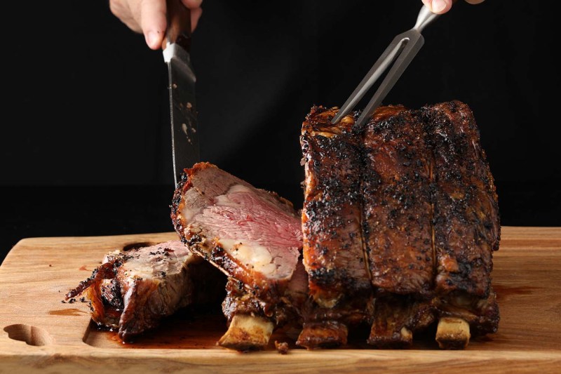 how to carve prime rib