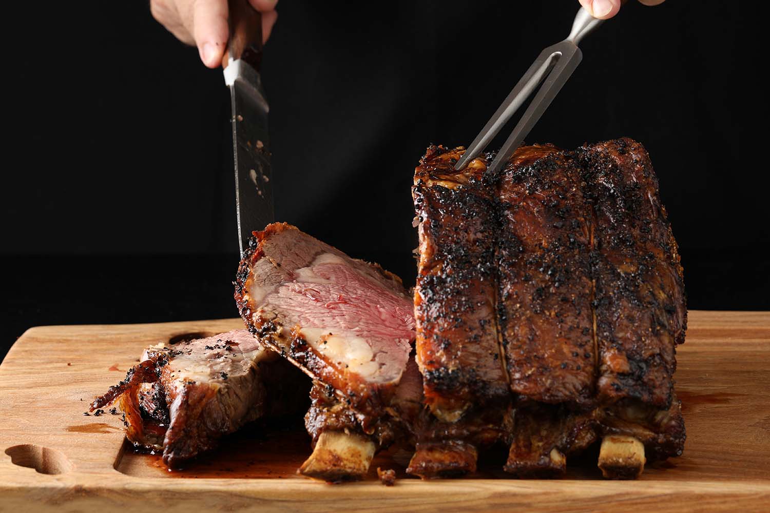 How to Cook Prime Rib Like a Boss - The Manual