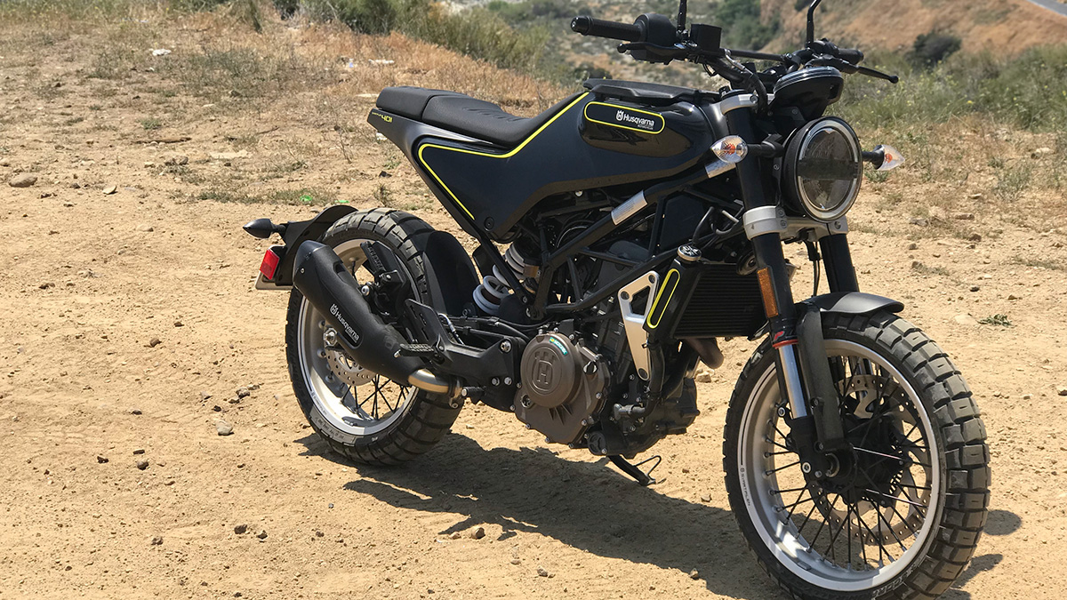 Husqvarna's New Svartpilen 401 is a King-Size Pit Bike with Off-Road  Aspirations - The Manual