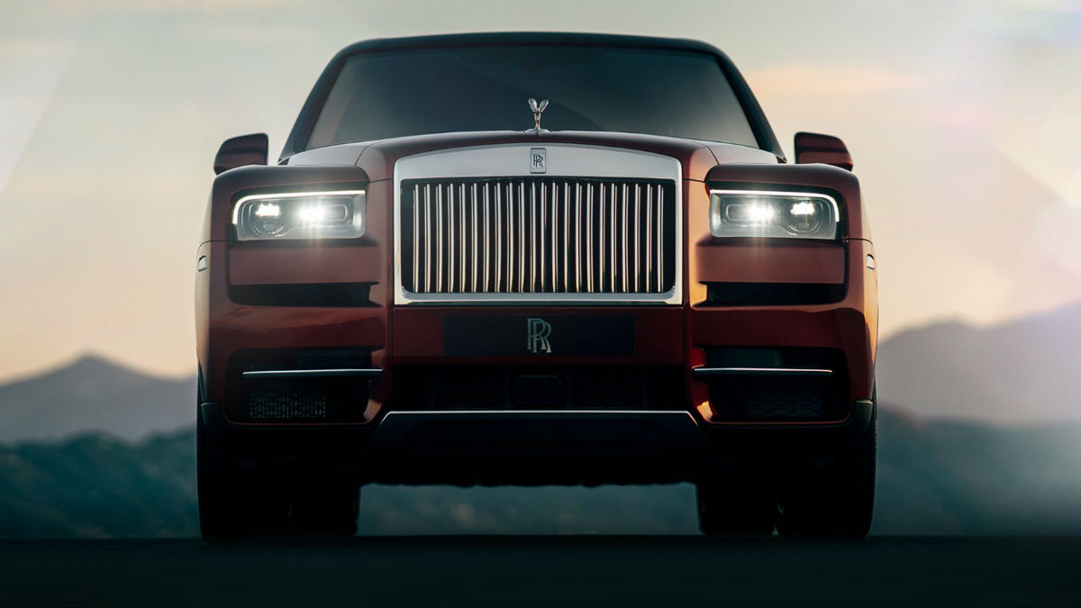 Rolls Royce Cullinan SUV unveiled