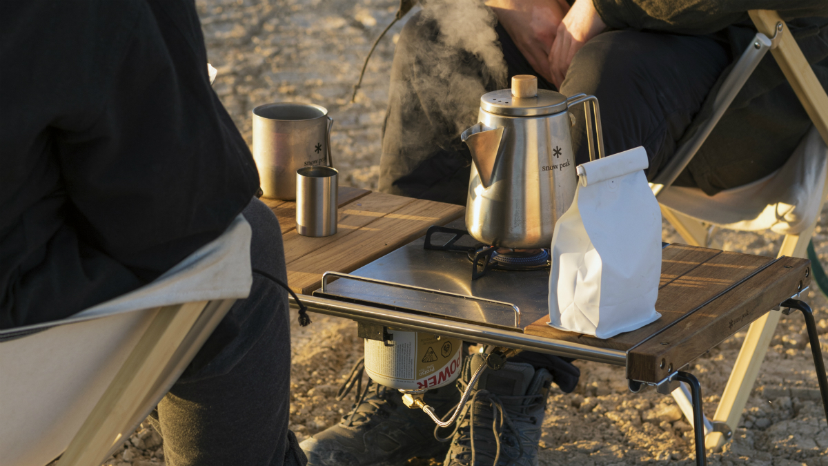 snow peak iron grill table slim 110817 wc alvord desert 052