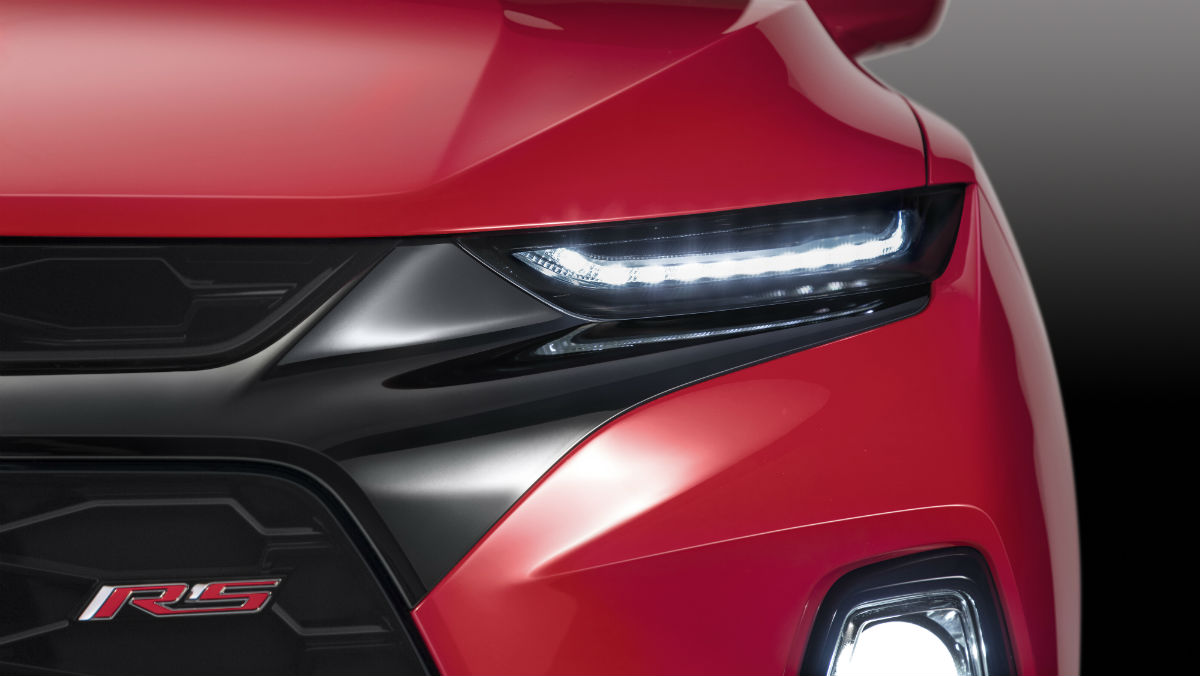 2019 chevy blazer light