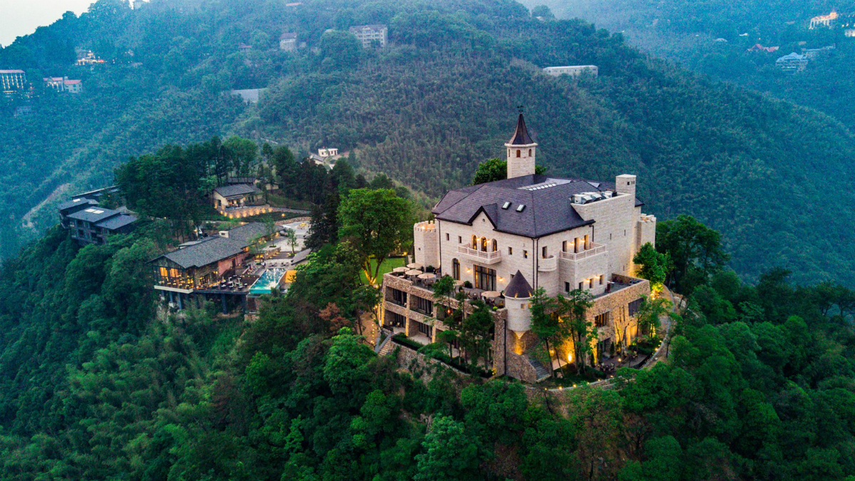 naked castle scottish castle in china