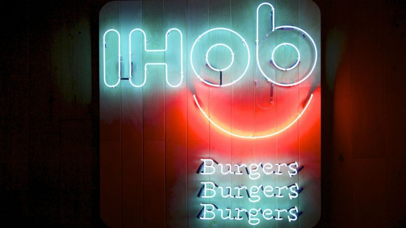 ihob burgers sign