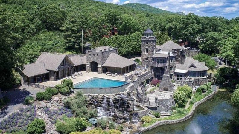 derek jeter's castle