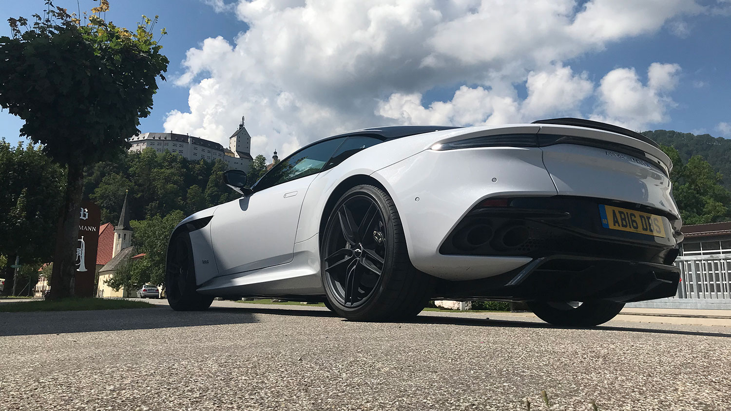 Aston Martin DBS Superleggera Review