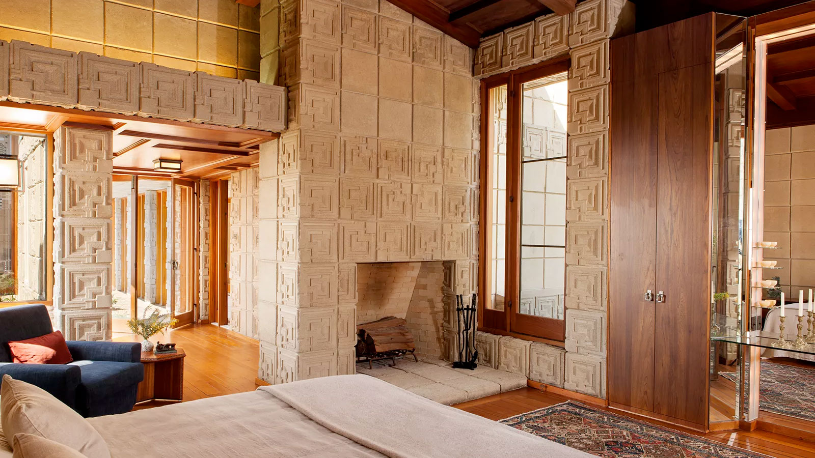 Ennis House