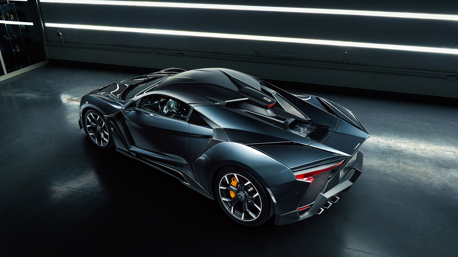 W-Motors-Fenyr-SuperSport