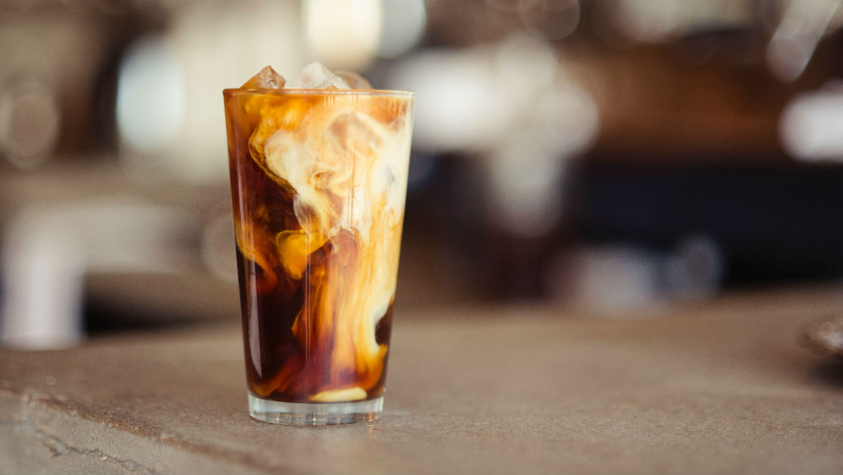 https://www.themanual.com/wp-content/uploads/sites/9/2018/08/cold-brew-ice-coffee.jpg?fit=800%2C450&p=1