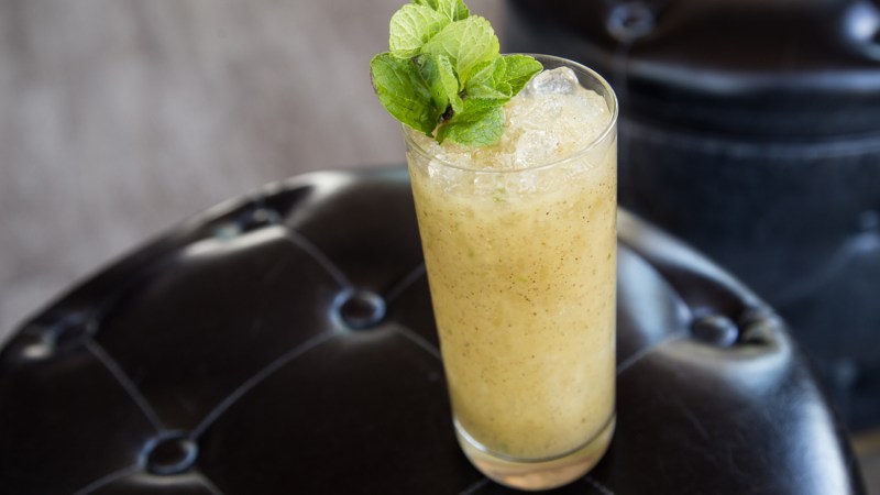 A kiwi and hemp Mojito