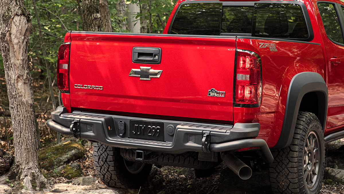 2019 Chevy Colorado ZR2 Bison back