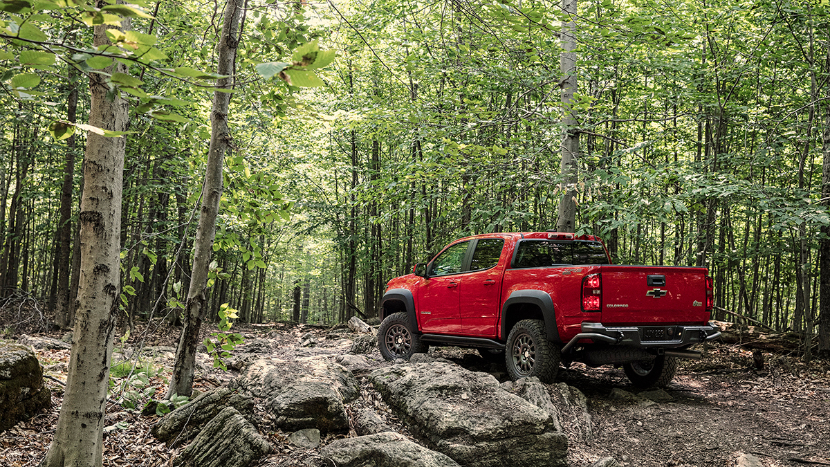 2019 Chevy Colorado ZR2 Bison offset