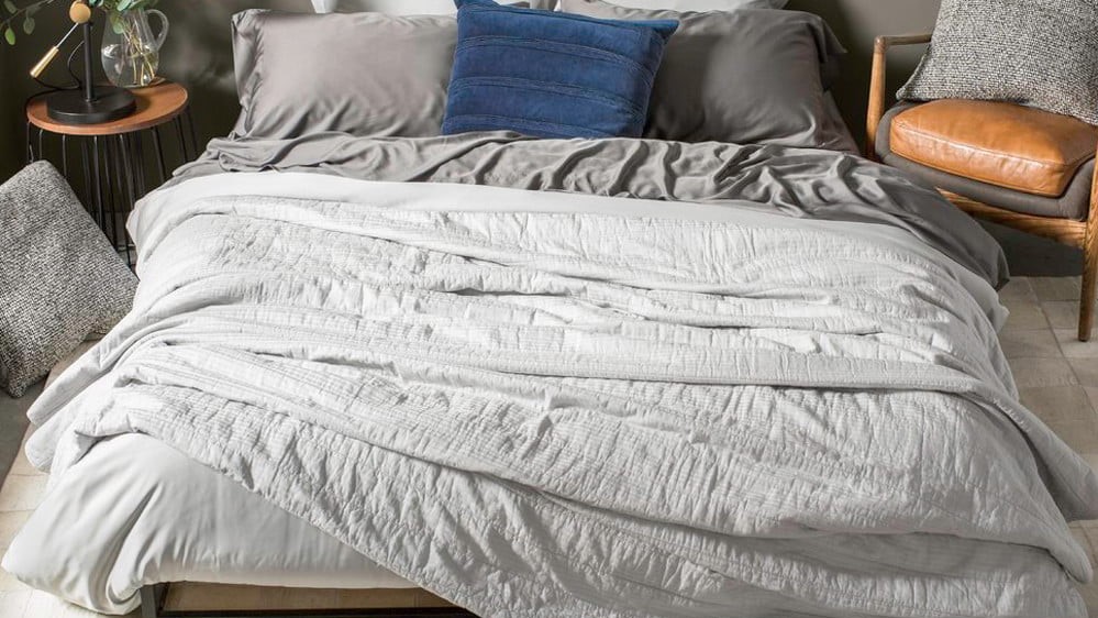Wayfair Discounts Bedding and Rugs From 