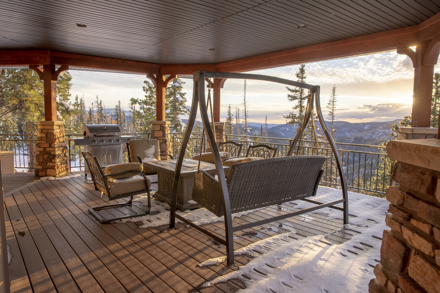 vrbo win the mountain sweepstakes resort contest 6