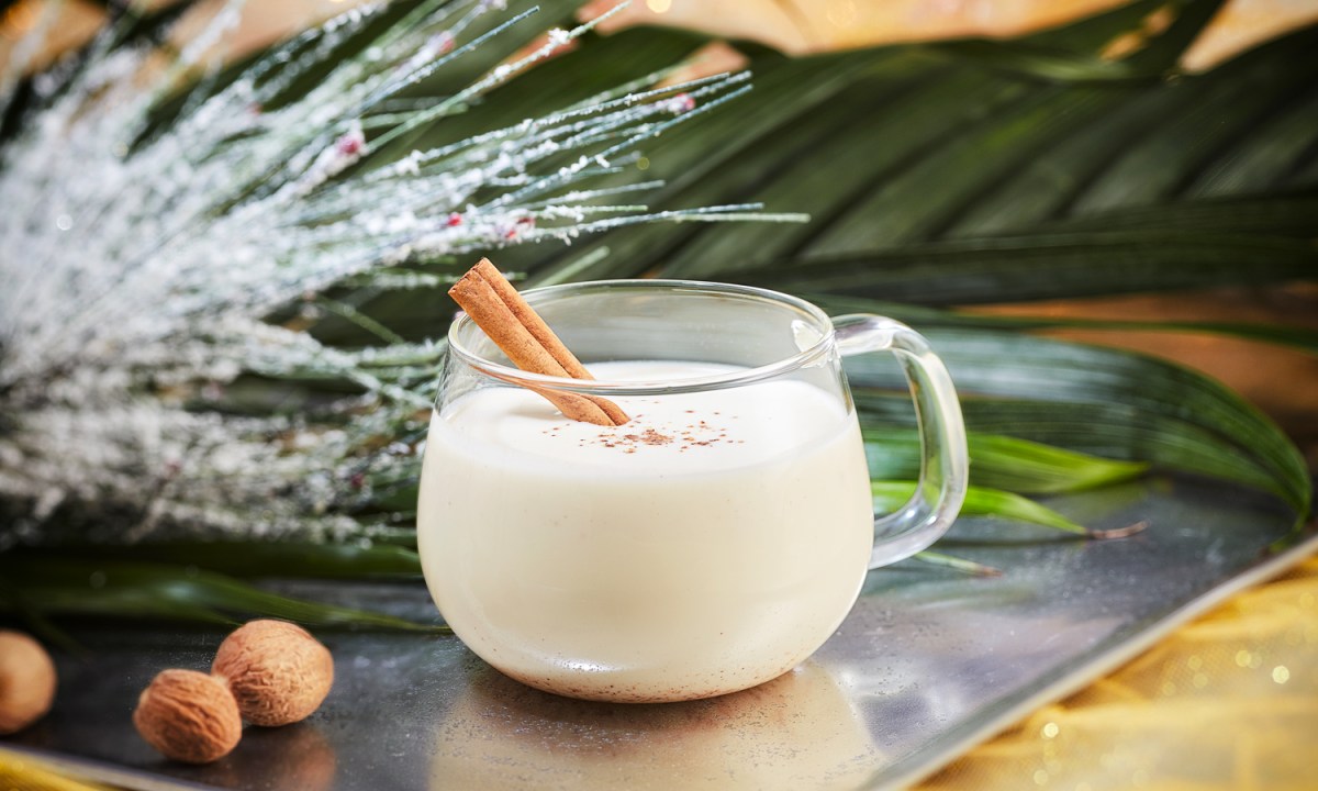 Coquito cocktail