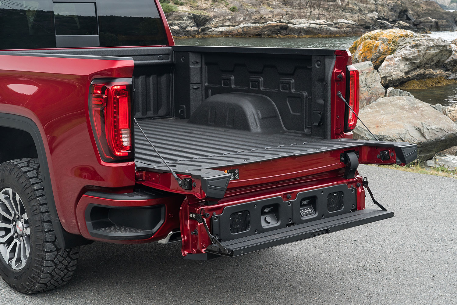 2019 GMC Sierra AT4 review