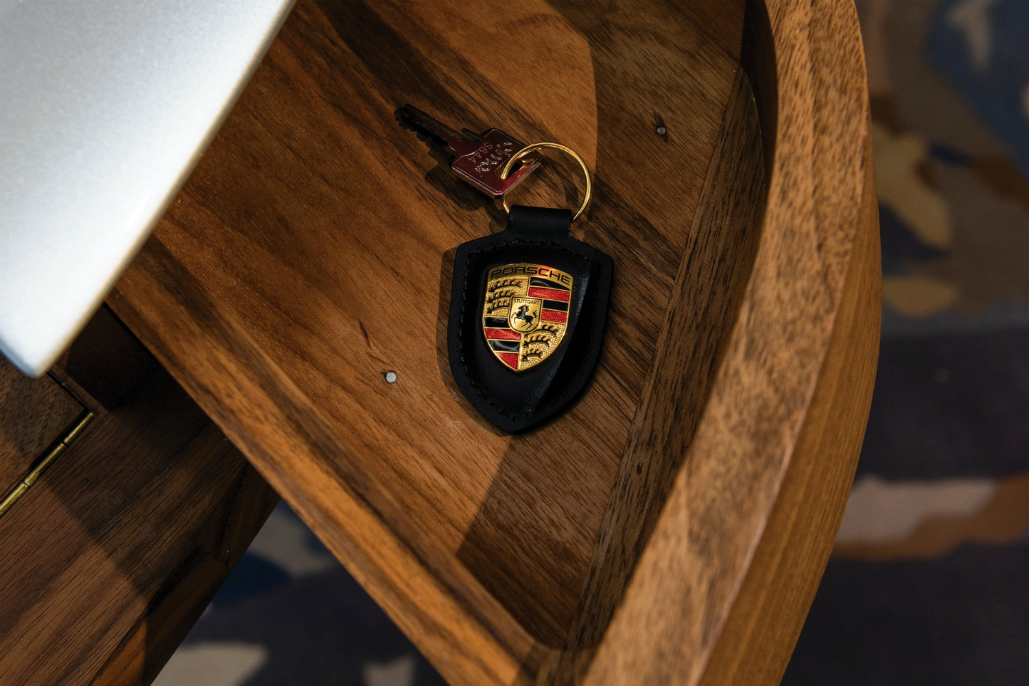 Porsche logo on keyring