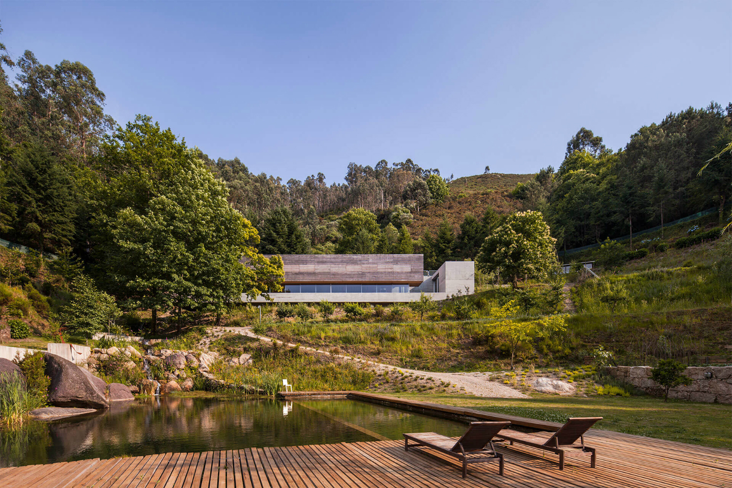 caso de geres house portugal carvalho arajo 2