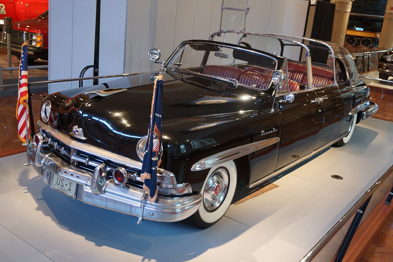 President Dwight Eisenhower 1950 Lincoln Bubbletop Car 1