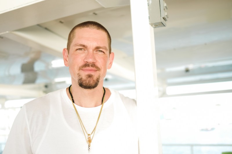 Steve Howey