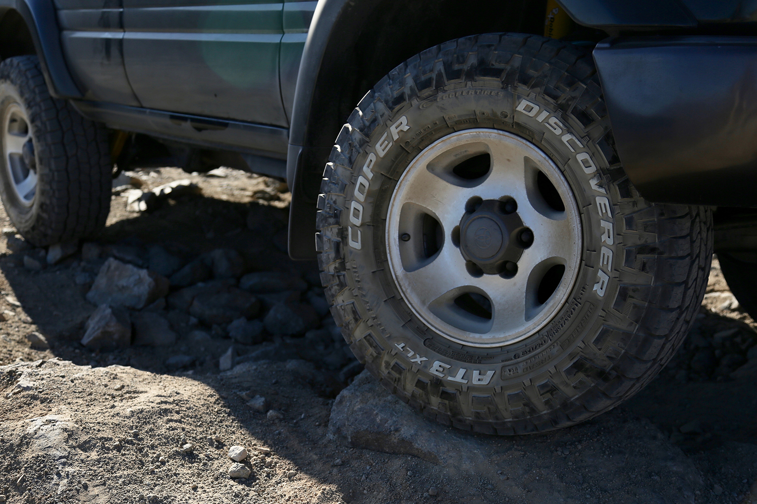 Cooper Discoverer AT3 XLT Tire Review