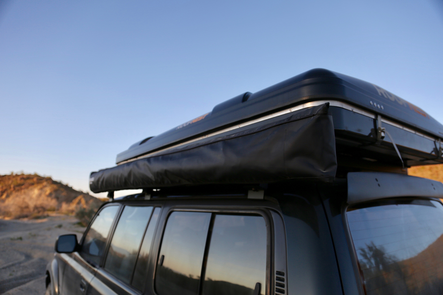 Rhino Rack Batwing Awning