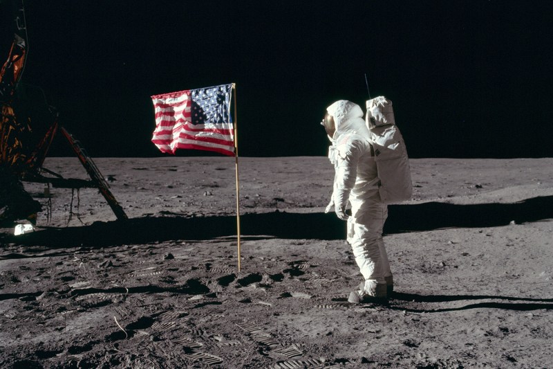 buzz aldrin moon landing 1969