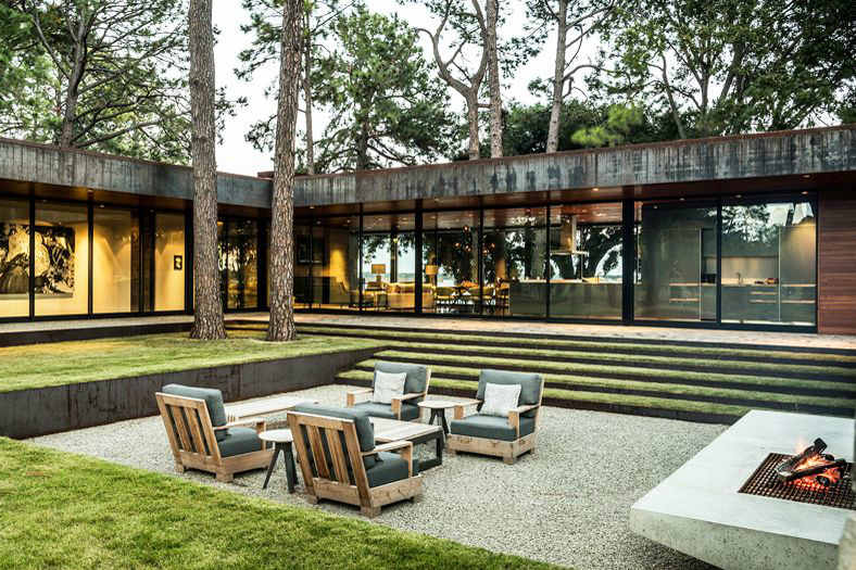 cedar creek residence texas wernerfield hocker design group emily summers associates ccr1 house 9