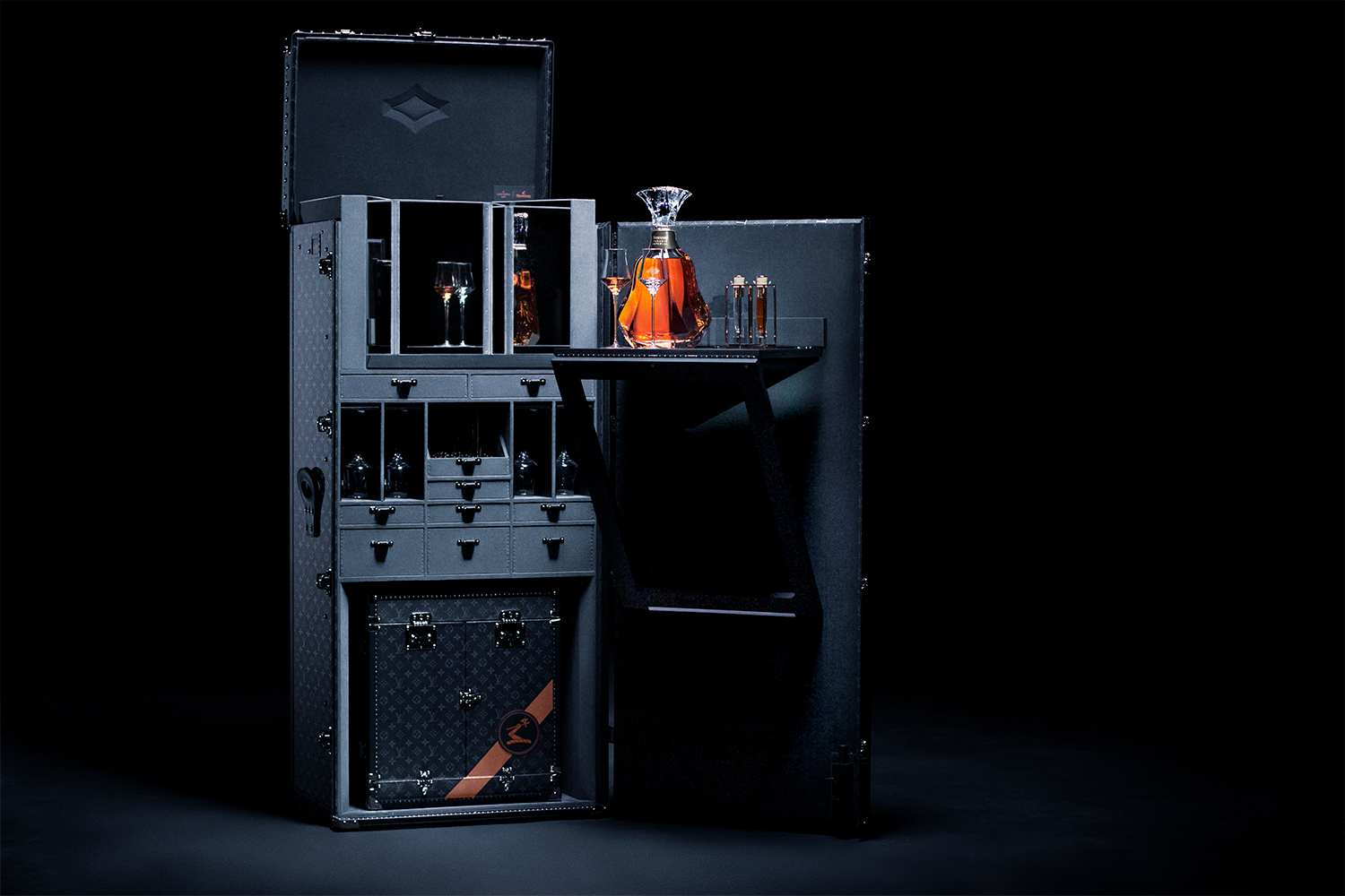 This $273,000 Louis Vuitton Trunk Doubles as a Bar Cart for Your Hennessy  Collection - The Manual