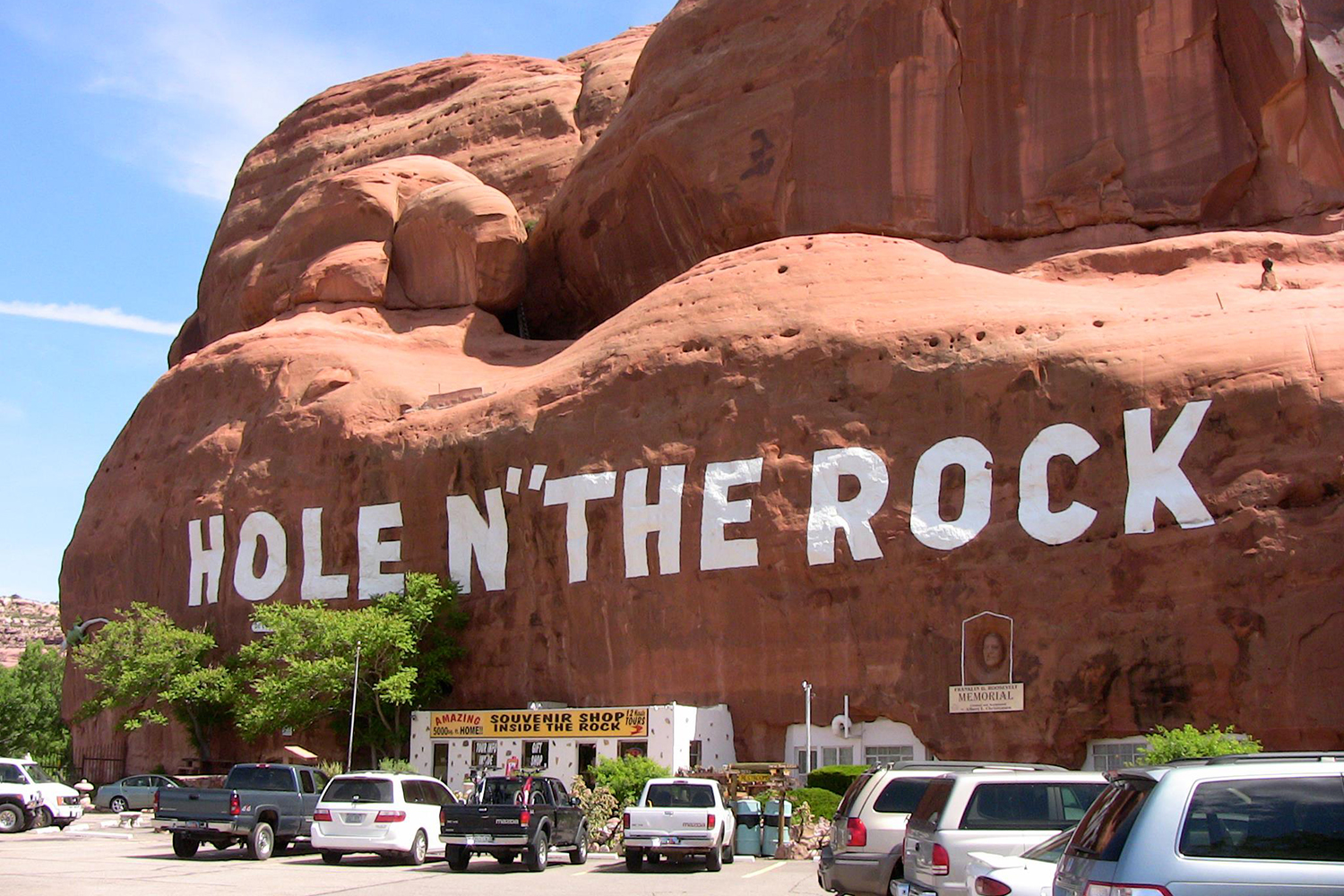 Weird Roadside Attractions: 10 Picture-Worthy Pit Stops in the U.S ...