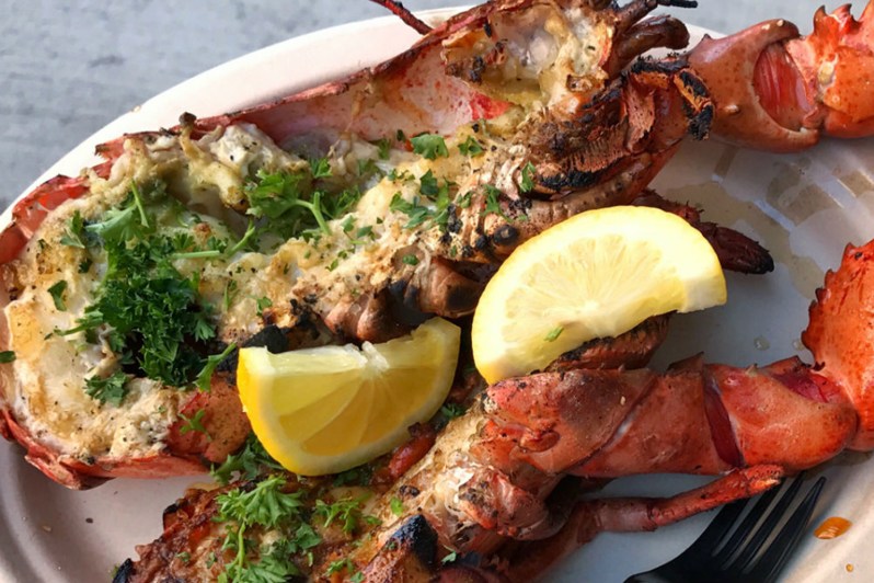 how to cook lobster roast