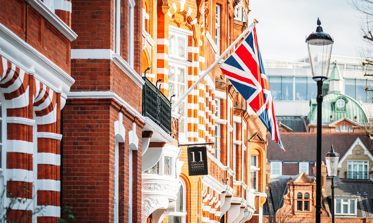 11 cadogan gardens hotel review feauted image