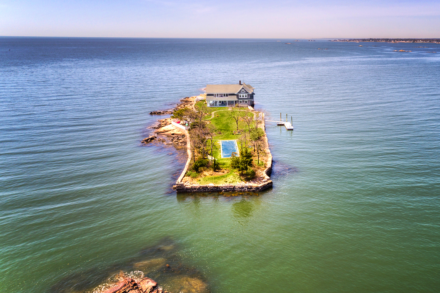 northeast waterfront homes where you can summer like a celebrity potato island 1