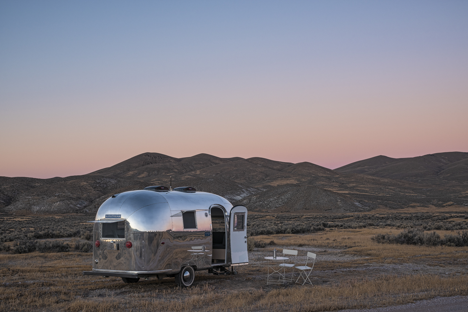 Airstream Bambi II Mobile Office