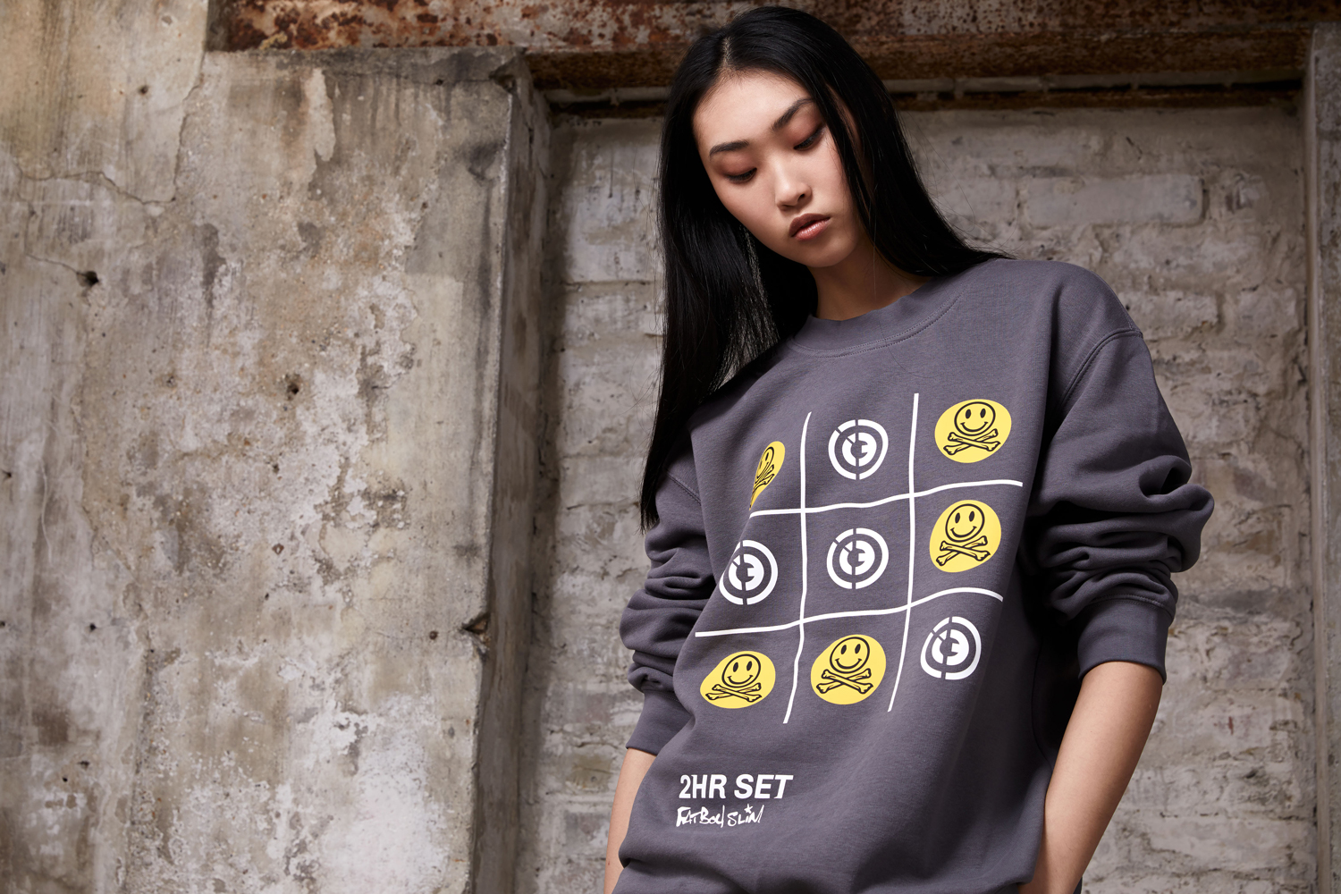 idris elba debuts new 2hr set fashion line inspired by dj culture fatboy slim x sweatshirt grey