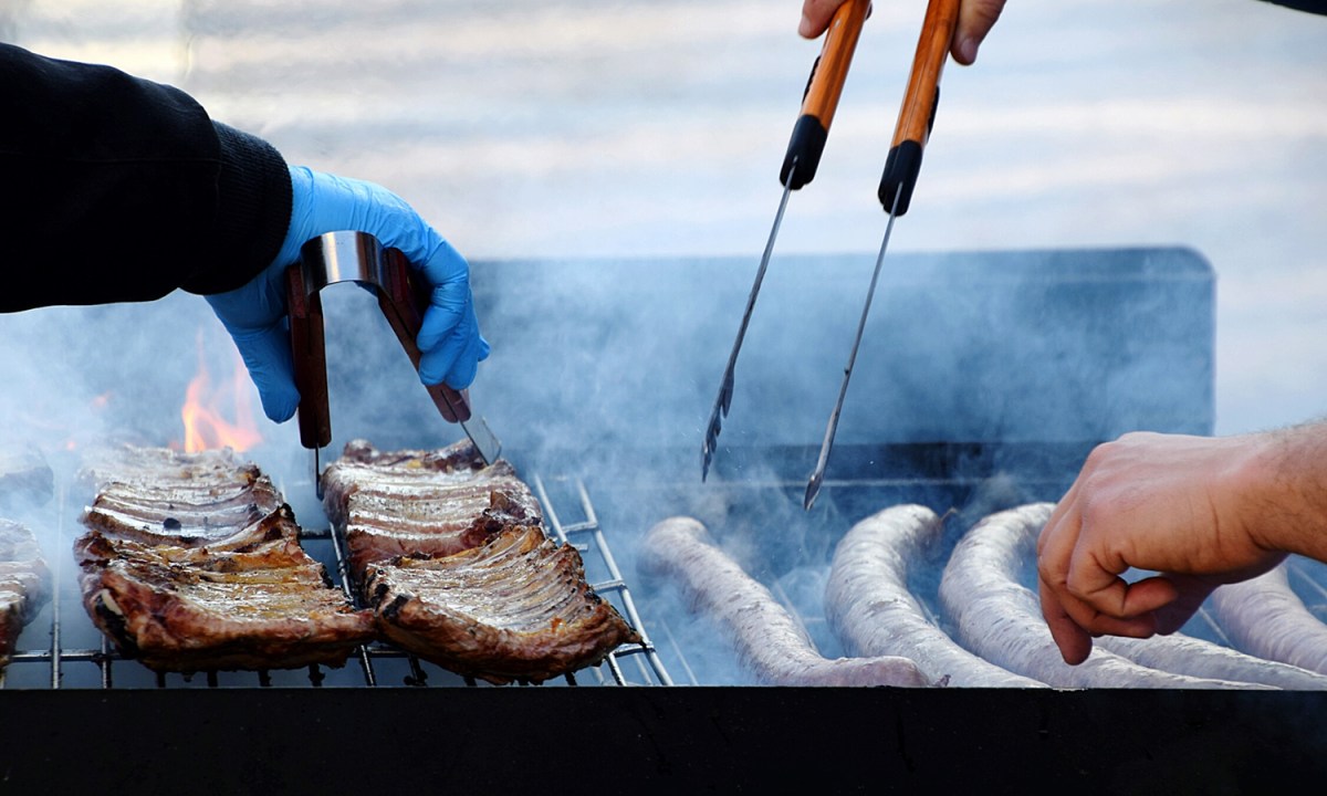 Smoking meats