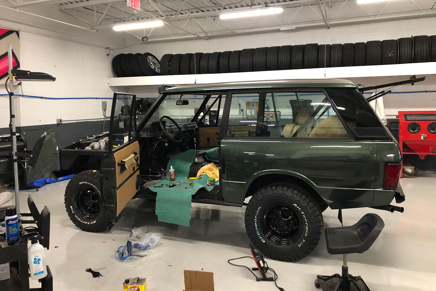 1974 range rover classic legacy overland restoraton 1