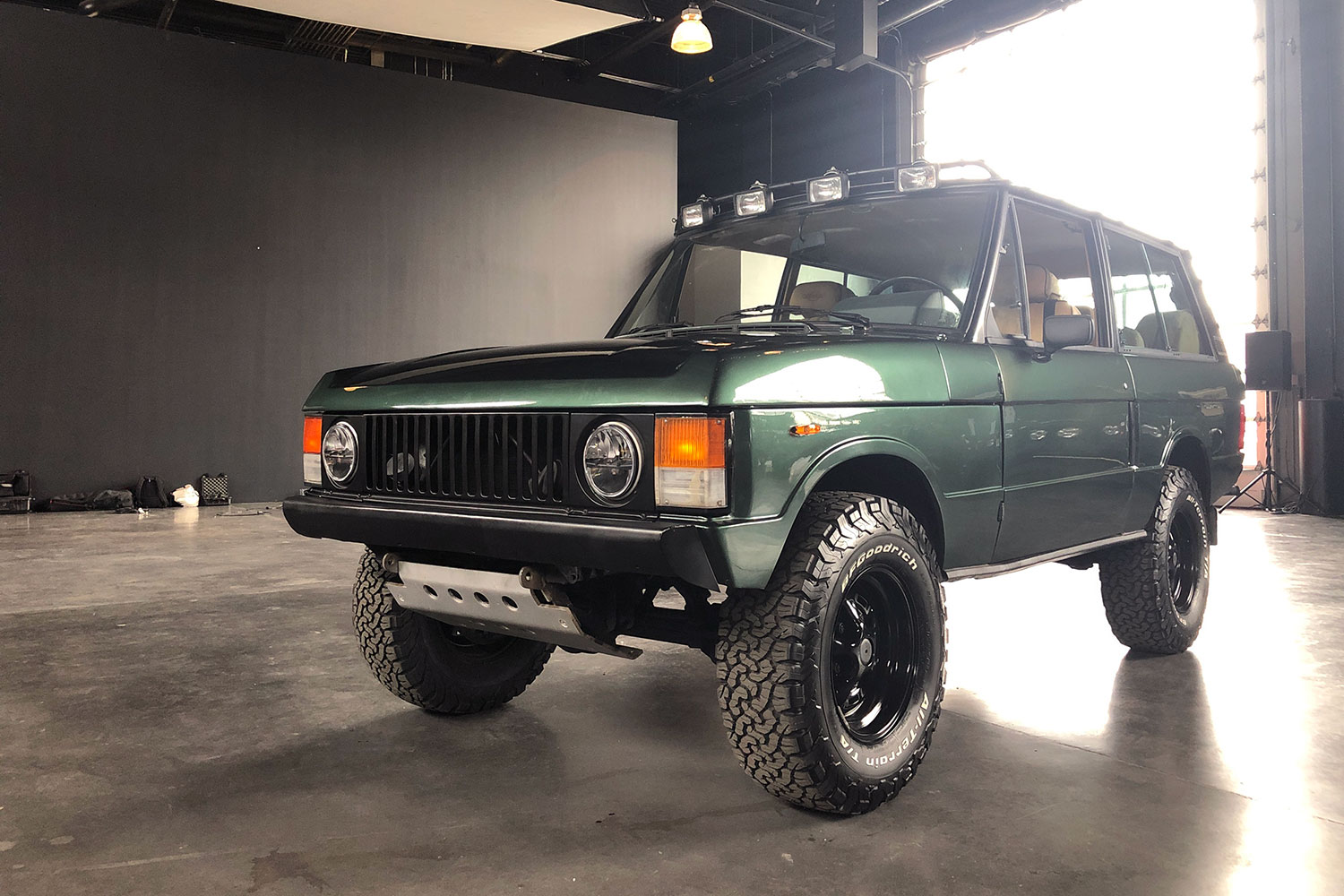 1974 range rover classic legacy overland restoraton 9