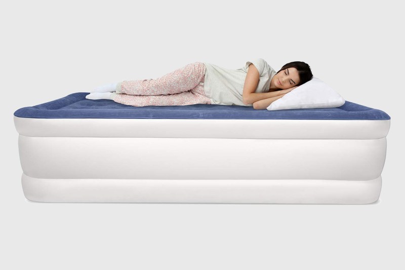 Woman sleeping on a SoundAsleep Dream Series Air Mattress.